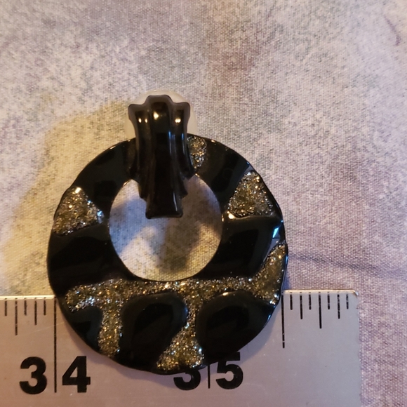 Retro earrings - Picture 3 of 3